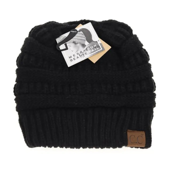 Fuzzy Lined Solid Classic Beanie black