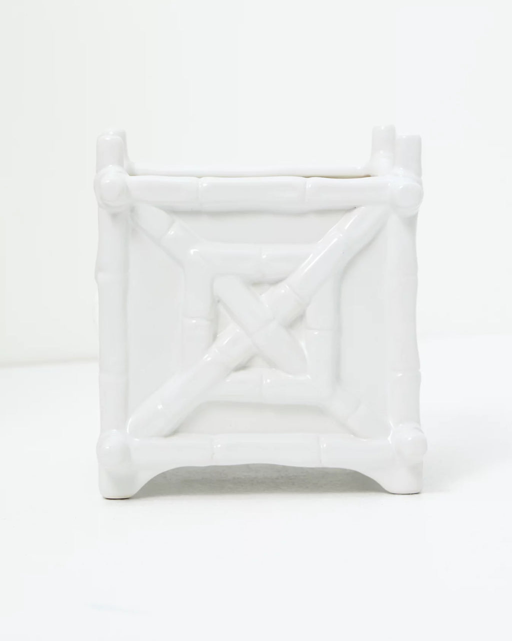 Ceramic Planter  Resort White (Bamboo(